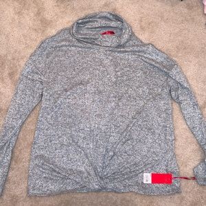 Jennifer Lopez Turtle Neck Light Twist Sweater